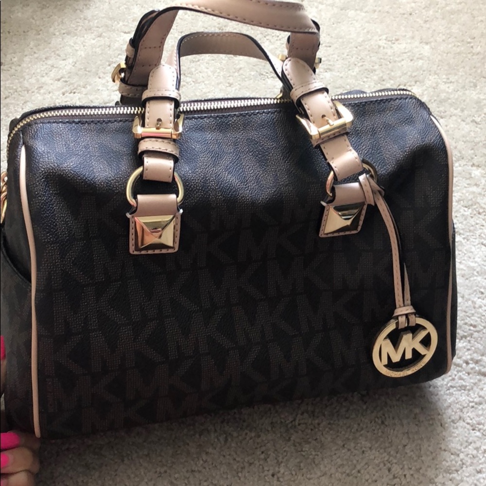Michael Kors Tote